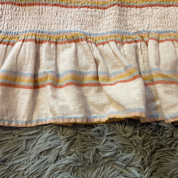 American eagle off the shoulder shirt, size M - Picture 4 of 4